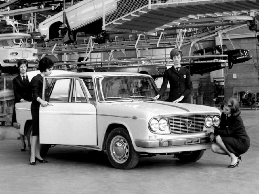  Lancia Fulvia 1963 года  (фото 3 из 5)